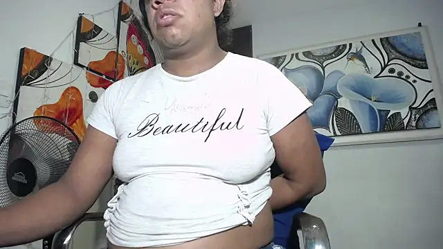 Snapshot of tsbigcock10incock chatting on September 17, 2025, 6:59 am tsbigcock10incock online show from September 17, 2025, 6:59 am