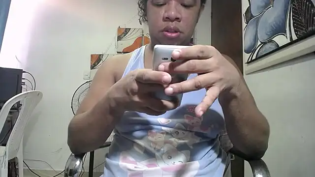 Snapshot of tsbigcock10incock chatting on December 4, 2025, 12:36 pm tsbigcock10incock online show from December 4, 2025, 12:36 pm