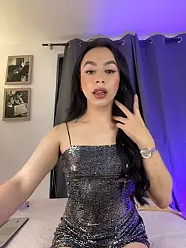 Snapshot of Vonmodel1 chatting on January 1, 2025, 5:22 am Vonmodel1 online show from January 1, 2025, 5:22 am