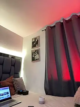 Snapshot of Vonmodel1 chatting on January 6, 2025, 4:34 pm Vonmodel1 online show from January 6, 2025, 4:34 pm