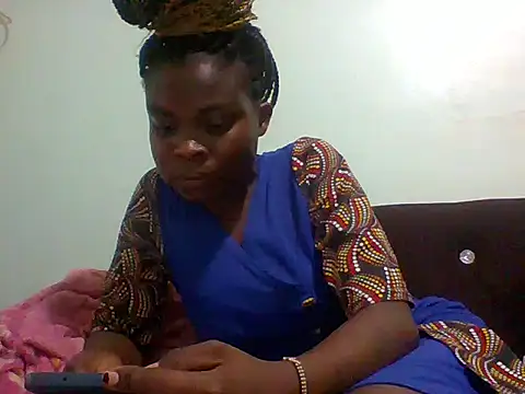 sexxyqueenn22 online show from October 20, 2025, 5:02 pm