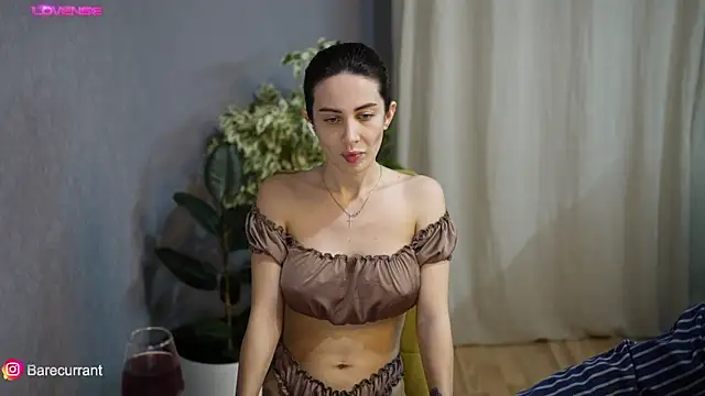 sochnagirls online show from December 24, 2024, 9:44 pm