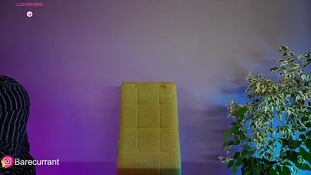 sochnagirls online show from February 13, 2025, 8:24 pm