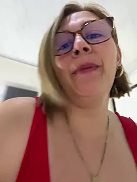 Snapshot of dirty_mistress_69 chatting on February 16, 2026, 2:02 pm dirty mistress 69 online show from February 16, 2026, 2:02 pm