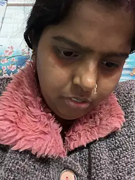 Snapshot of Beauty-queen chatting on January 30, 2025, 1:53 pm Beauty-queen online show from January 30, 2025, 1:53 pm
