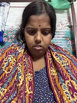 Snapshot of Beauty-queen chatting on March 6, 2025, 1:24 pm Beauty-queen online show from March 6, 2025, 1:24 pm