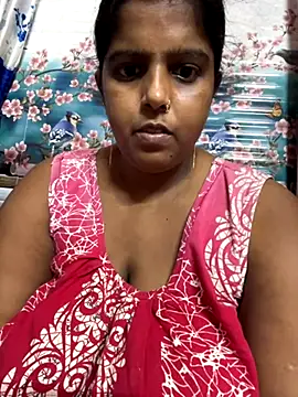 Snapshot of Beauty-queen chatting on September 11, 2025, 1:44 pm Beauty-queen online show from September 11, 2025, 1:44 pm