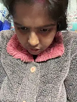 Beauty-queen online show from December 17, 2025, 10:54 am