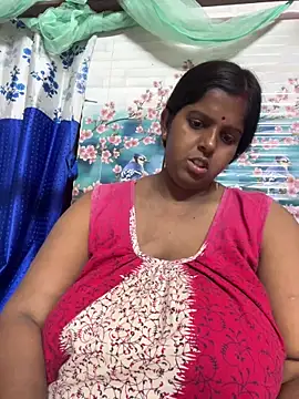 Beauty-queen online show from March 15, 2026, 1:17 pm