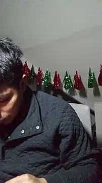 Snapshot of MynameisPaco chatting on December 19, 2025, 7:37 am MynameisPaco online show from December 19, 2025, 7:37 am