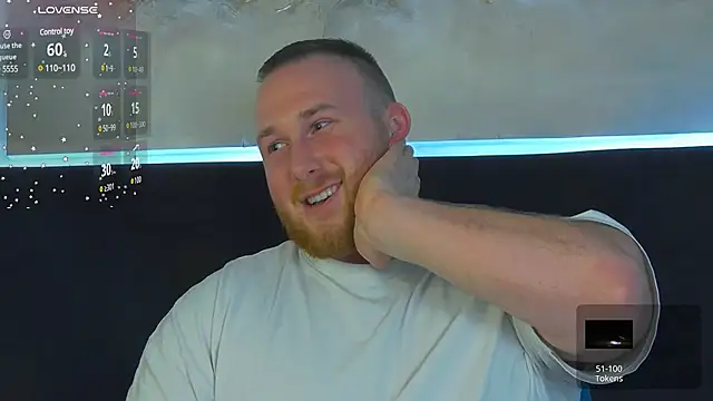 Snapshot of RoddyStill chatting on January 9, 2025, 5:00 pm RoddyStill online show from January 9, 2025, 5:00 pm