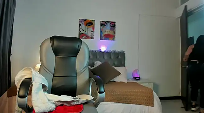 Snapshot of Jayden_Jonnes chatting on January 22, 2025, 11:23 am Jayden Jonnes online show from January 22, 2025, 11:23 am