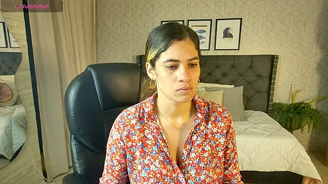 Snapshot of sussy__stone chatting on January 6, 2025, 12:46 pm sussy stone online show from January 6, 2025, 12:46 pm