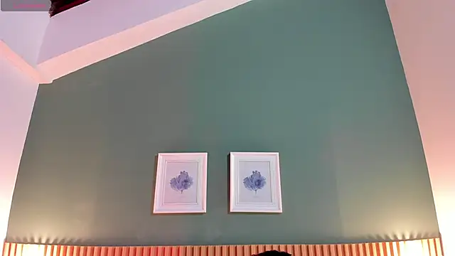  anavictoria  online show from January 29, 2025, 6:18 pm