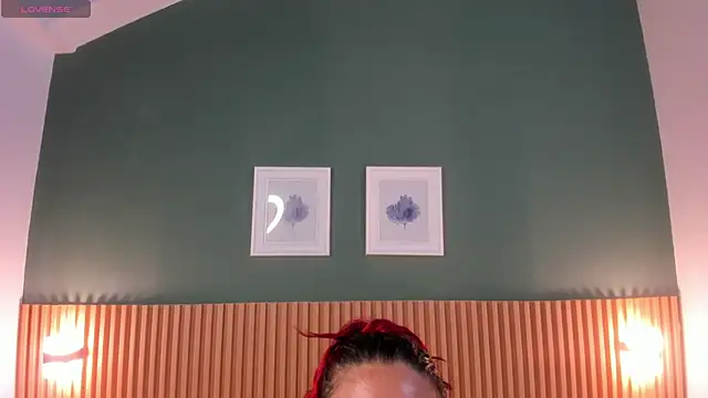  anavictoria  online show from October 30, 2025, 7:14 pm