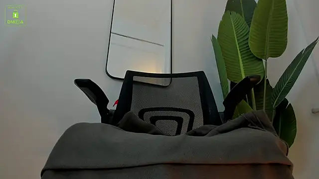 Whitney Svonn online show from February 4, 2025, 3:57 pm