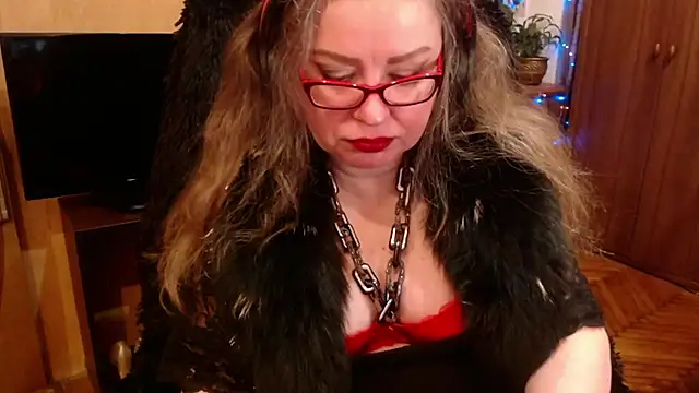 Miss Tress online show from December 30, 2024, 10:01 pm