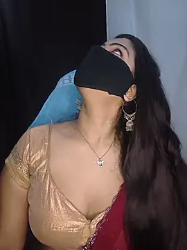 Snapshot of priya__angel chatting on June 4, 2026, 5:19 pm priya angel online show from June 4, 2026, 5:19 pm