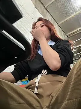 Emily 9xx online show from December 23, 2024, 7:28 am