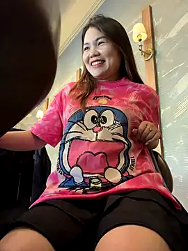 Emily 9xx online show from December 15, 2025, 6:06 am