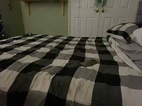 Snapshot of Sweetpasses chatting on December 11, 2024, 6:36 am Sweetpasses online show from December 11, 2024, 6:36 am