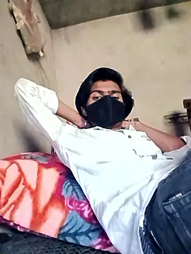 Yasha 14C Creator online show from November 13, 2025, 4:44 am