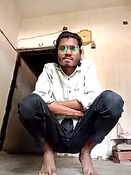 Snapshot of Yasha_14C_Creator chatting on February 3, 2026, 5:38 am Yasha 14C Creator online show from February 3, 2026, 5:38 am