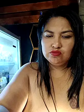 Snapshot of Marcela87 chatting on February 23, 2025, 3:24 am Marcela87 online show from February 23, 2025, 3:24 am