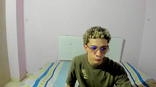 mateodeamjo online show from November 2, 2025, 6:05 am