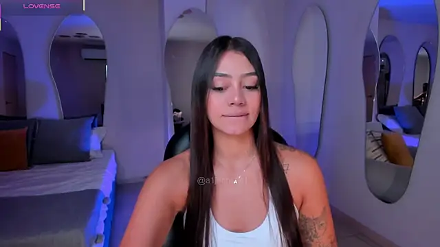 AllyJensen online show from November 27, 2025, 10:39 am