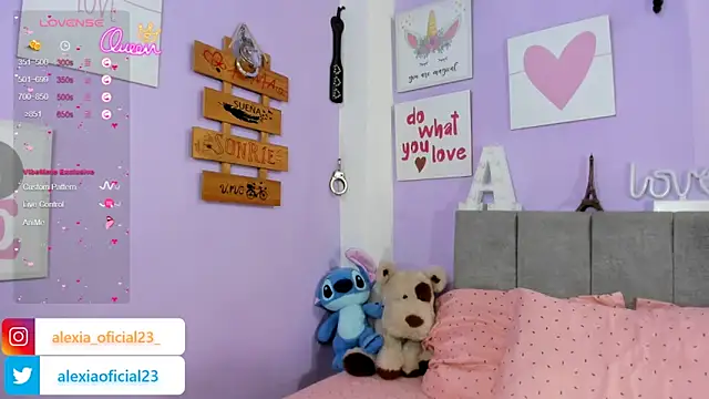 Snapshot of Alexia_Sweet_x chatting on February 9, 2026, 6:06 am Alexia Sweet x online show from February 9, 2026, 6:06 am