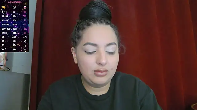 BustyAllyy online show from October 24, 2025, 4:25 pm