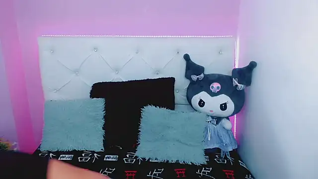 Amanda bigx online show from November 18, 2025, 2:50 am