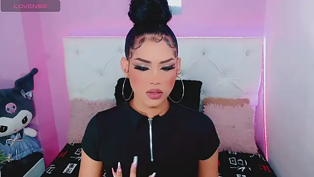 Amanda bigx online show from December 3, 2025, 2:41 am