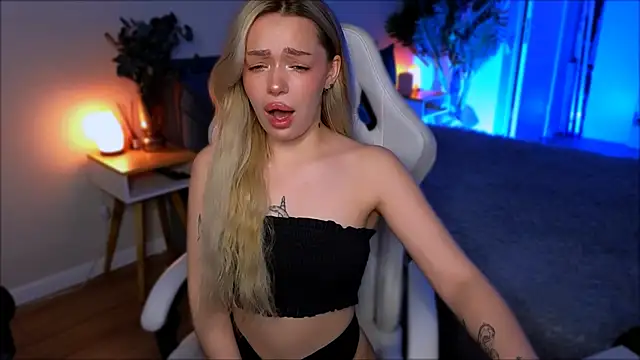 Snapshot of Lily_Yin chatting on February 20, 2026, 6:26 am Lily Yin online show from February 20, 2026, 6:26 am