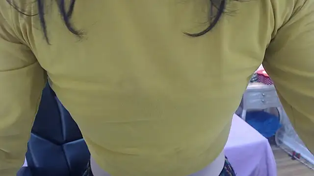 charlottemoonxz online show from December 23, 2024, 5:22 pm