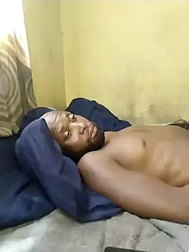 Snapshot of Stallion100 chatting on December 24, 2024, 9:28 am Stallion100 online show from December 24, 2024, 9:28 am