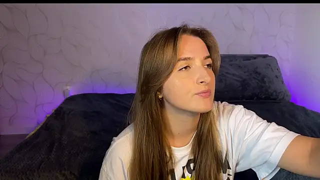 Vibe to night online show from October 9, 2025, 10:57 am