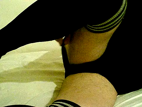 pollarikaaa online show from November 4, 2025, 2:32 am