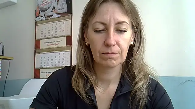 Snapshot of AshleyXHoney chatting on July 9, 2026, 11:03 am AshleyXHoney online show from July 9, 2026, 11:03 am