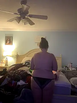 MilfyMrsRobinson online show from September 11, 2025, 12:22 am