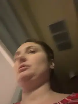 Snapshot of MilfyMrsRobinson chatting on February 15, 2026, 1:13 am MilfyMrsRobinson online show from February 15, 2026, 1:13 am