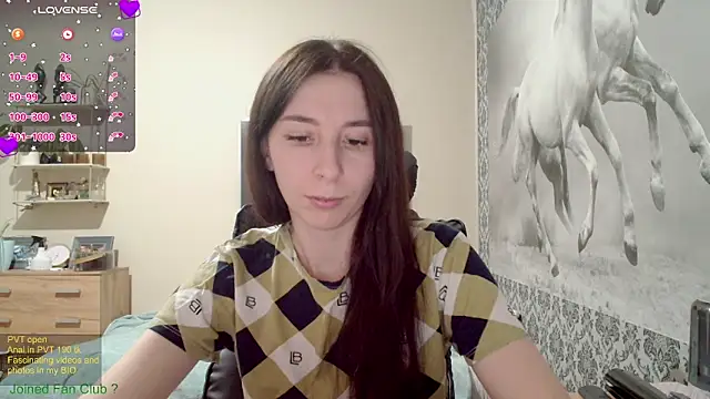 Snapshot of Wowpornoo chatting on January 22, 2025, 12:06 pm Wowpornoo online show from January 22, 2025, 12:06 pm