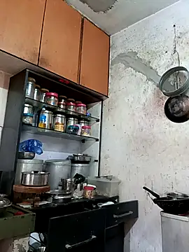 Love Jenny online show from November 15, 2025, 4:21 am