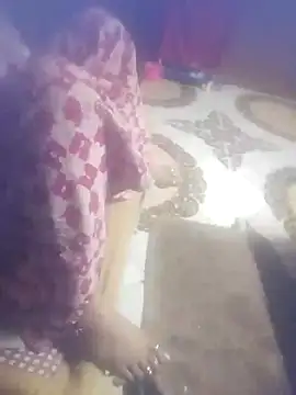 Snapshot of Working- chatting on February 14, 2026, 6:04 pm Working- online show from February 14, 2026, 6:04 pm