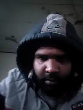 Snapshot of ListedLoin chatting on December 20, 2025, 2:57 pm ListedLoin online show from December 20, 2025, 2:57 pm