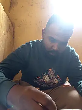 Snapshot of ListedLoin chatting on February 9, 2026, 10:30 am ListedLoin online show from February 9, 2026, 10:30 am