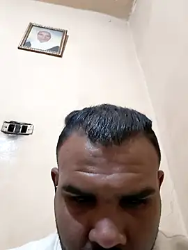 Snapshot of ListedLoin chatting on February 14, 2026, 8:16 pm ListedLoin online show from February 14, 2026, 8:16 pm