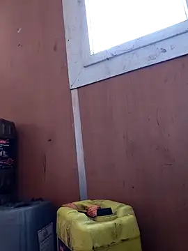 Snapshot of ListedLoin chatting on February 28, 2026, 9:43 am ListedLoin online show from February 28, 2026, 9:43 am