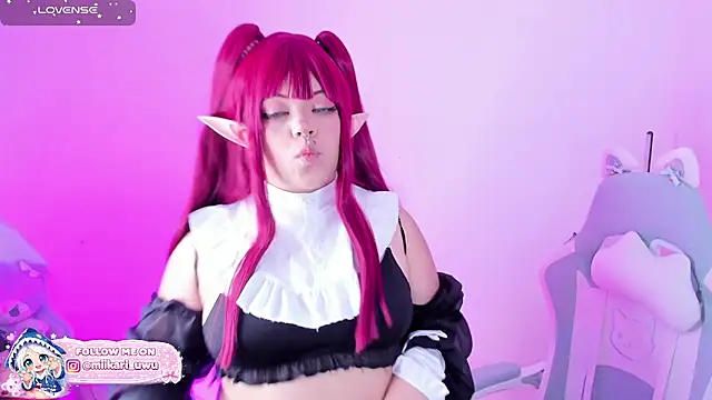 Ahri Elderwood online show from July 14, 2026, 4:17 am